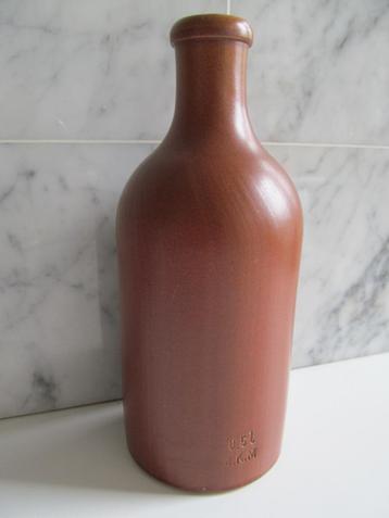 Vintage M.K.M. bierfles, keramiek  beschikbaar voor biedingen