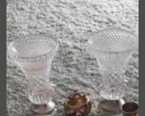 Twee kristalen vaasjes, Antiek en Kunst, Antiek | Glas en Kristal, Ophalen of Verzenden