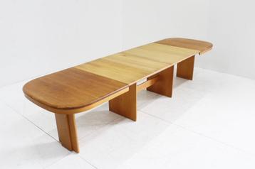 Vintage Deense grote ovalen uitschuifbare eettafel XL beschikbaar voor biedingen