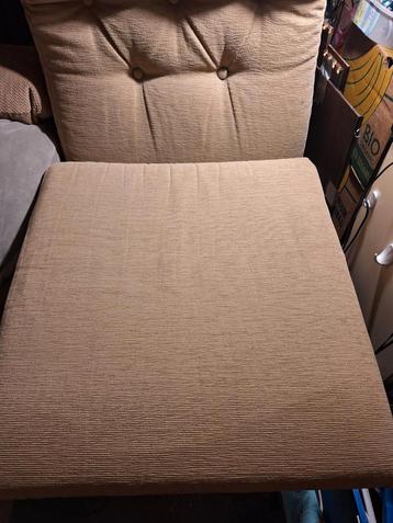 Kussens  het zijn alleen de kussens (voor op een bank zgan)