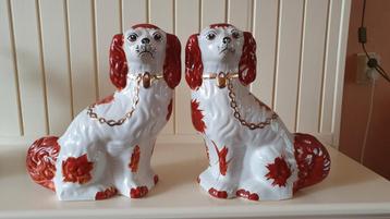 Antieke Staffordshire Hondjes - Old Windsor Pottery beschikbaar voor biedingen