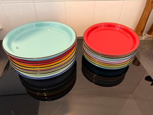 Cabanaz borden, Huis en Inrichting, Keuken | Servies, Nieuw, Bord(en), Overige stijlen, Ophalen