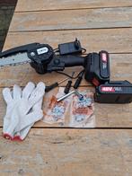 Kleine elektrische kettingzaag, Ophalen