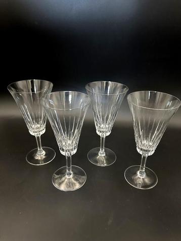 4 x loodkristallen champagneglazen met design beschikbaar voor biedingen