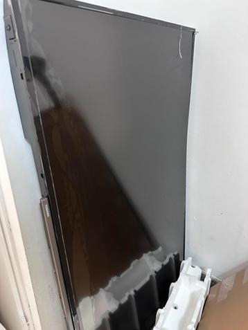 4x kapote diverse tv te koop beschikbaar voor biedingen