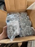 Buisclip 16-19 mm  30stuks per doon intotaal 8 dozen, Ophalen of Verzenden, Zo goed als nieuw
