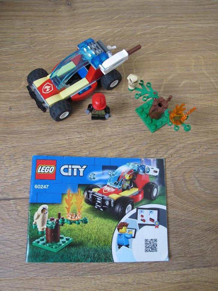 Lego City 60247 Bosbrand, Kinderen en Baby's, Speelgoed | Duplo en Lego, Zo goed als nieuw, Lego, Complete set, Ophalen of Verzenden