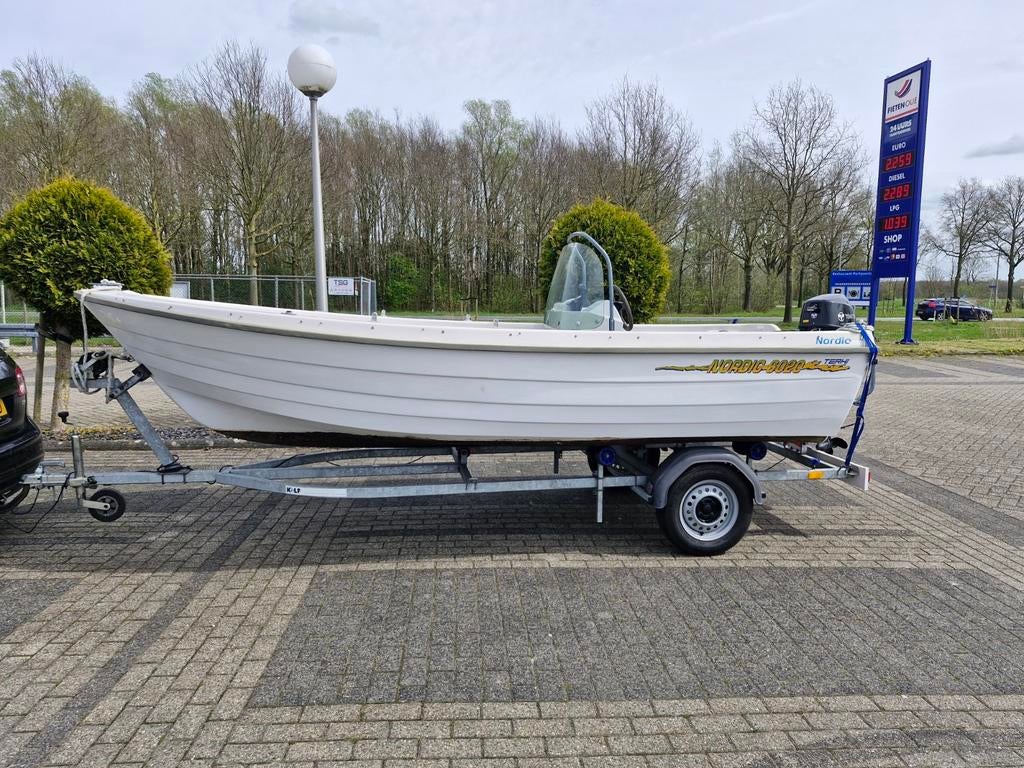 Terhi nordic 6020 tohatsu 9.8 + kalf trailer, Tot 10 pk, Ophalen of Verzenden, Zo goed als nieuw, 3 tot 6 meter