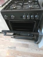 Fornuis, Ophalen, 4 kookzones, Zo goed als nieuw, Gas