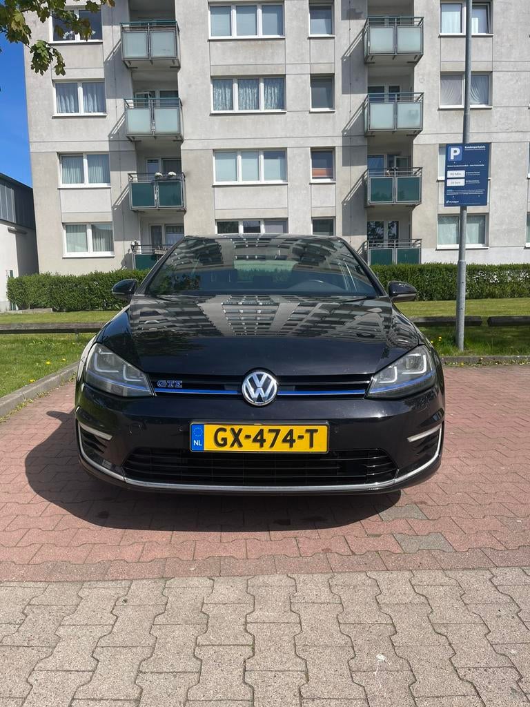 Volkswagen Golf 1.4 TSI Phev 204pk 5D DSG 2015 Zwart, Auto's, Stof, Zwart, 4 cilinders, Zwart