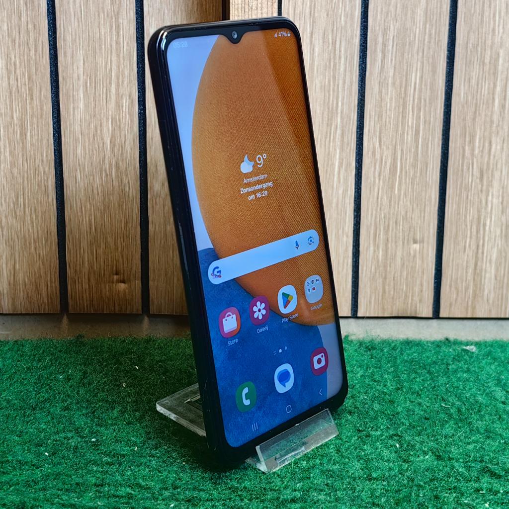 Samsung Galaxy A23 5G 128GB Android 14 - In Nette Staat, Samsung, Zo goed als nieuw, Support@Samsung.com, 129, Samsung-ro, Yeongtong-gu
Suwon-si, Gyeonggi-do 16677
South Korea