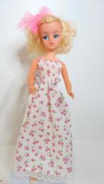 Zeer mooie vintage Sindy pop met nachtset, Ophalen of Verzenden, Gebruikt, Pop