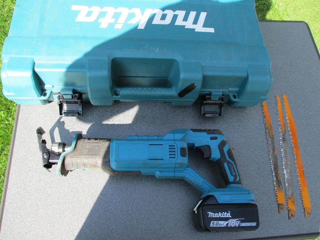 Reciprozaag Snoeizaag Afkortzaag 18V LXT, Ophalen of Verzenden, Zo goed als nieuw