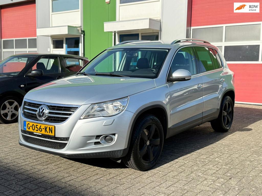 Volkswagen Tiguan 1.4 TSI Sport&Style Leer Airco Cruise, Voorwielaandrijving, Euro 5, 15 km/l, Zwart