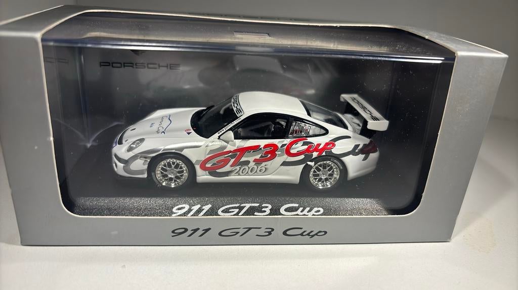 Porsche GT3 911 cup minichamps 1.43, Auto, Ophalen of Verzenden, MiniChamps, A