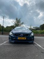 Volvo V60 2.4 D6 AWD  Plug in Hybride Summum Volle Opties, Auto's, Automaat, Euro 5, 1800 kg, Zwart