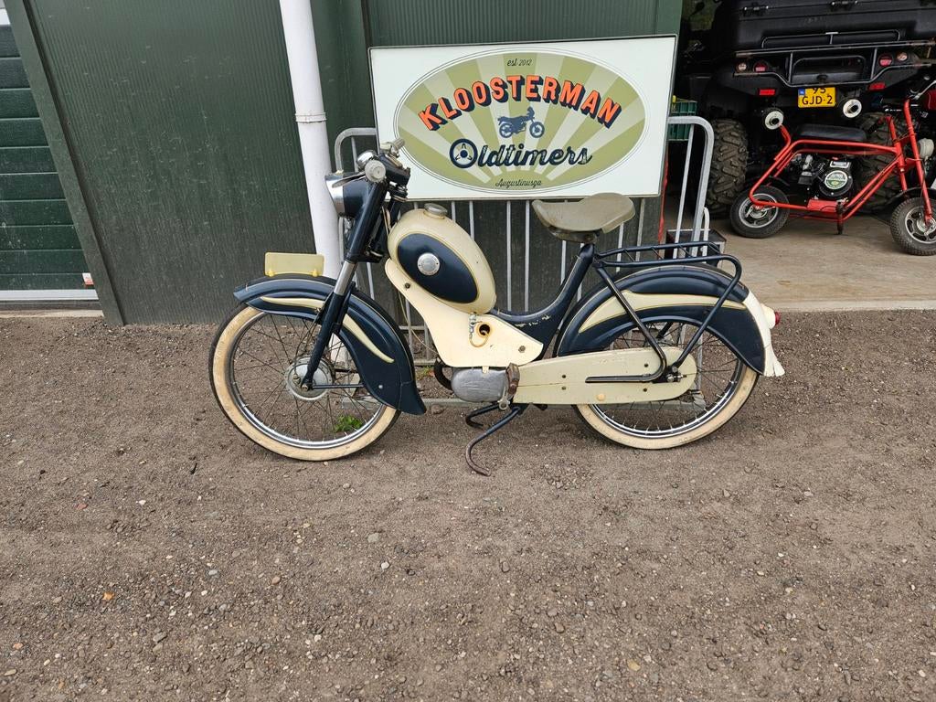 Oldtimer brommer Gazelle tour, Fietsen en Brommers, Brommers | Oldtimers, ., ., ., Ophalen