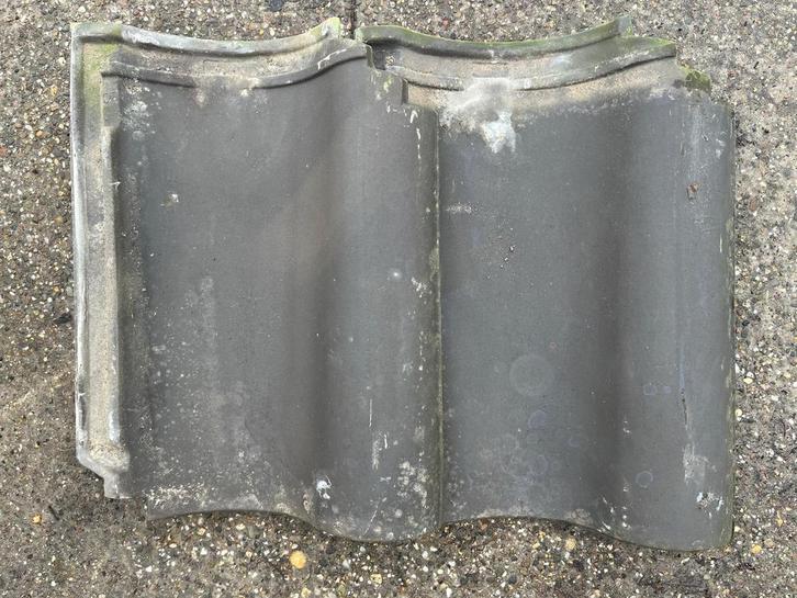 7.500 super gave OVH dakpannen van oordt blauw gesmoord