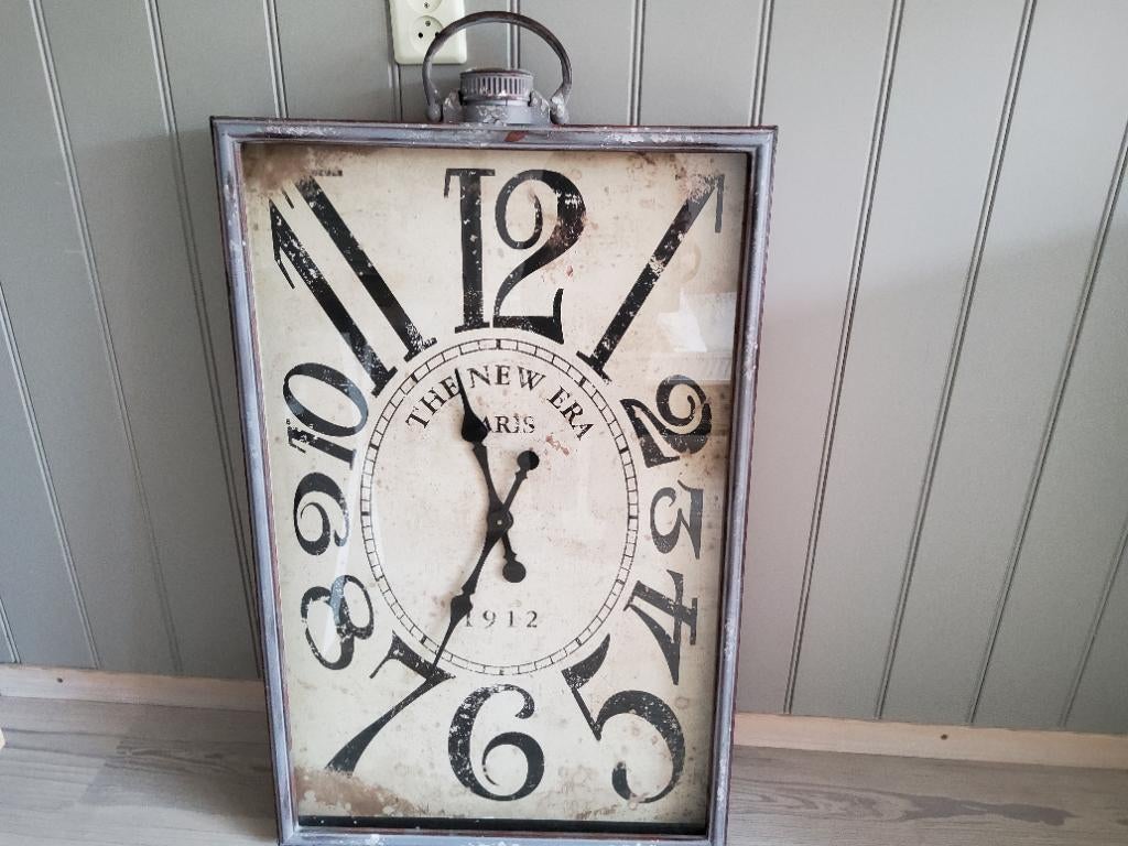 Grote wandklok, Huis en Inrichting, Ophalen, Gebruikt, Wandklok