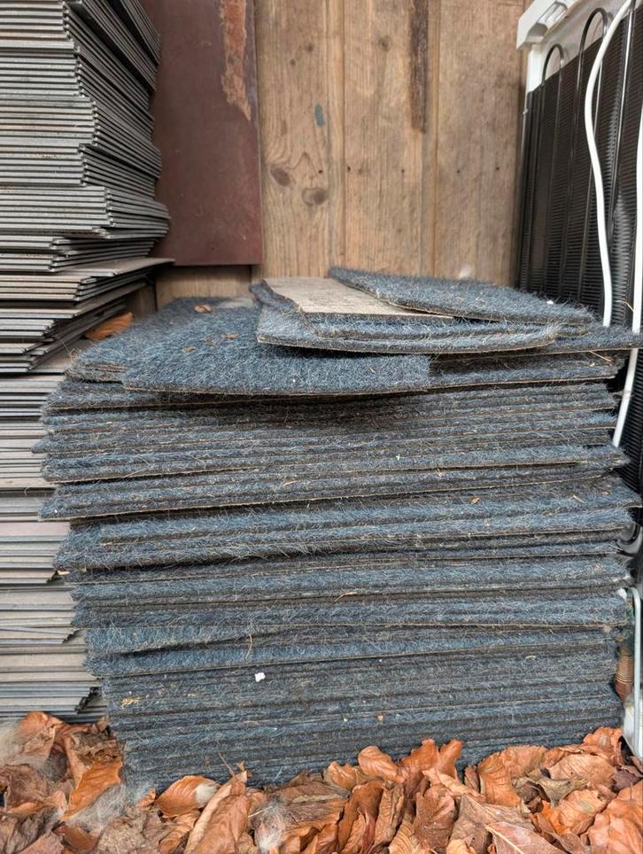 Tapijttegels gratis, Huis en Inrichting, Stoffering | Vloerbedekking, Gebruikt, Ophalen of Verzenden