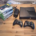 Xbox 360 met 12 spellen en 2 controllers - Werkt goed!, Spelcomputers en Games, Spelcomputers | Xbox 360, Met 2 controllers, Ophalen of Verzenden