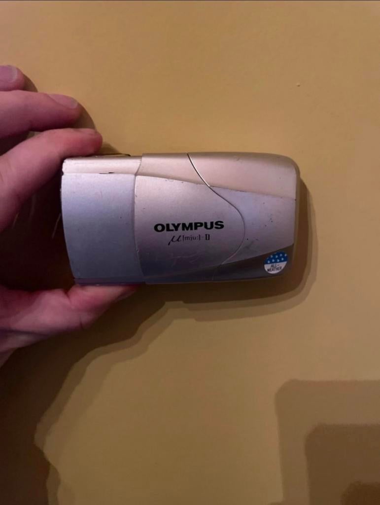 Olympus MJU 2 - Volledig functioneel met originele tas, Audio, Tv en Foto, Fotocamera's Analoog, Ophalen of Verzenden, Gebruikt