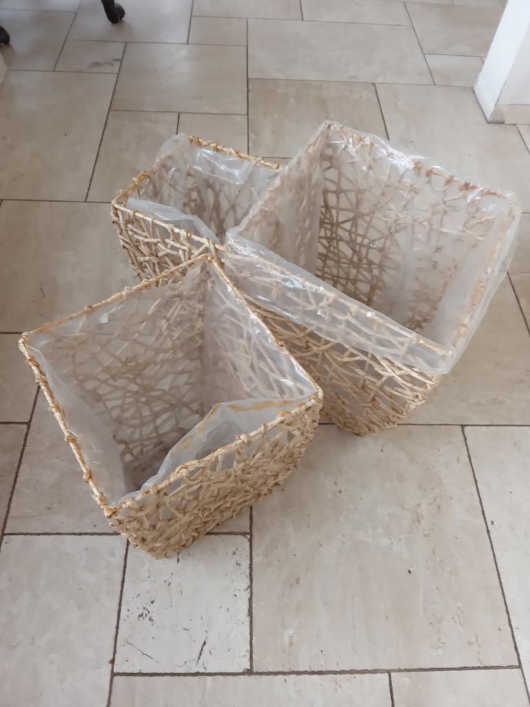 Vierkante rieten manden, Ophalen of Verzenden, Zo goed als nieuw, Rond, Riet