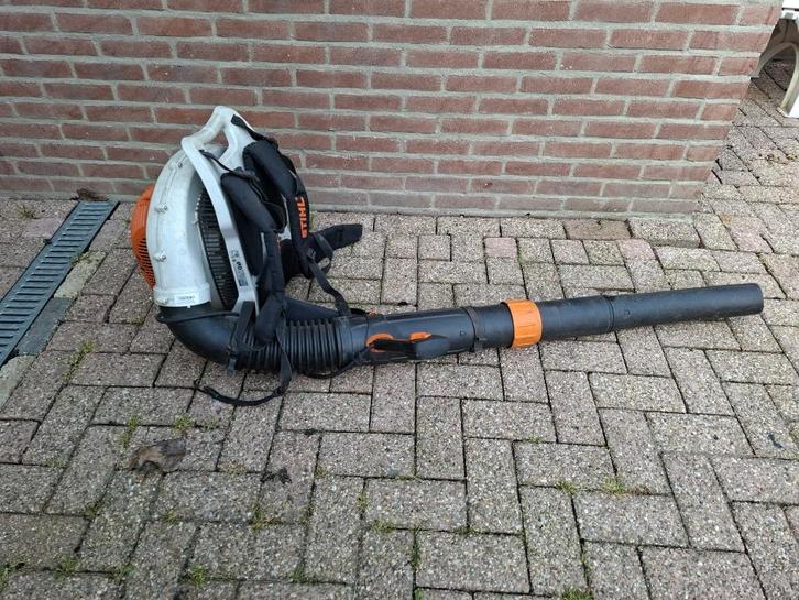 Bladblazer Stihl BR 700  Extreem krachtig prof., Tuin en Terras, Bladblazers, Gebruikt, Ruggedragen, Benzine, Ophalen