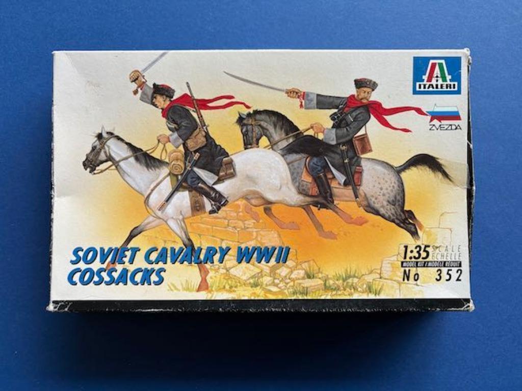 Italeri	352	Soviet Cavalry WWII Cossacks	1/35, Hobby en Vrije tijd, Modelbouw | Figuren en Diorama's, Ophalen of Verzenden, Nieuw