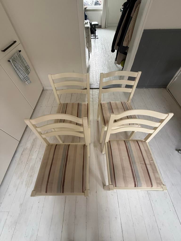 Gratis, Ophalen, Gebruikt, Overige kleuren, Vier