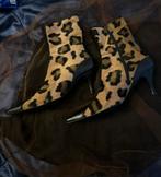 Dansi Leopard Print Enkellaarzen Maat 37, Kleding | Dames, Schoenen, Ophalen of Verzenden, Gedragen, Bruin, Lage of Enkellaarzen