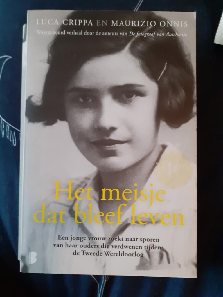 Het meisje dat bleef leven- Luca Crippa, Ophalen of Verzenden, Zo goed als nieuw