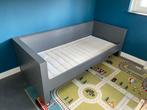 Grijs bed voor matras 90x200cm, Ophalen, Gebruikt, 90 cm, Eenpersoons