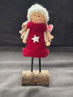 Leuk kerstornament - kerstengeltje op boomstam, Ophalen of Verzenden, Zo goed als nieuw