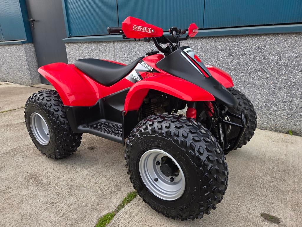 Zeer nette Suzuki LTA50 LT50 kinderquad bouwjaar 2002, Fietsen en Brommers, Minibikes, Midibikes en Pitbikes, Ophalen of Verzenden