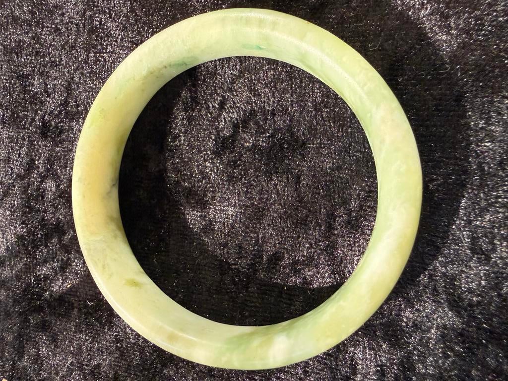 Elegante Jade Armband - Natuurlijke Groene Steen, Overige materialen, Ophalen of Verzenden, Zo goed als nieuw, Met edelsteen