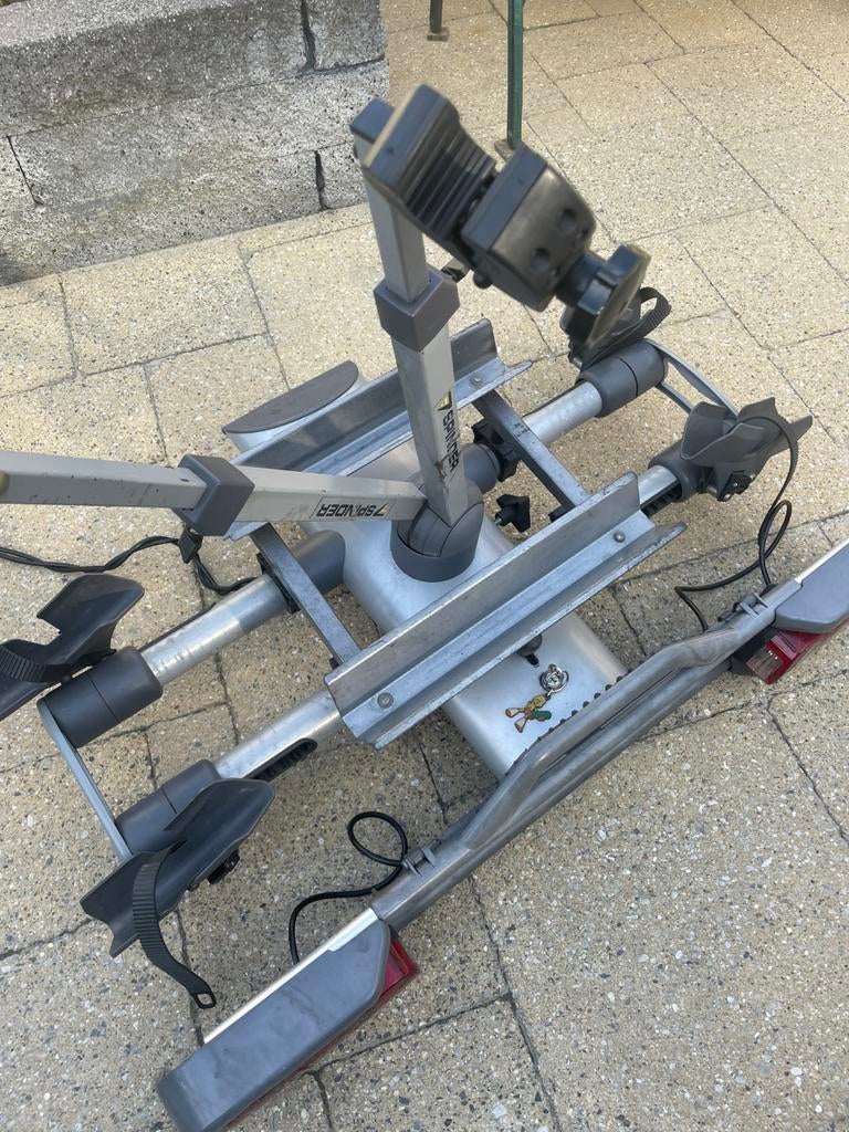 Fietsdrager vour 2 e-bikes, Ophalen, Gebruikt, 2 fietsen, Trekhaakdrager