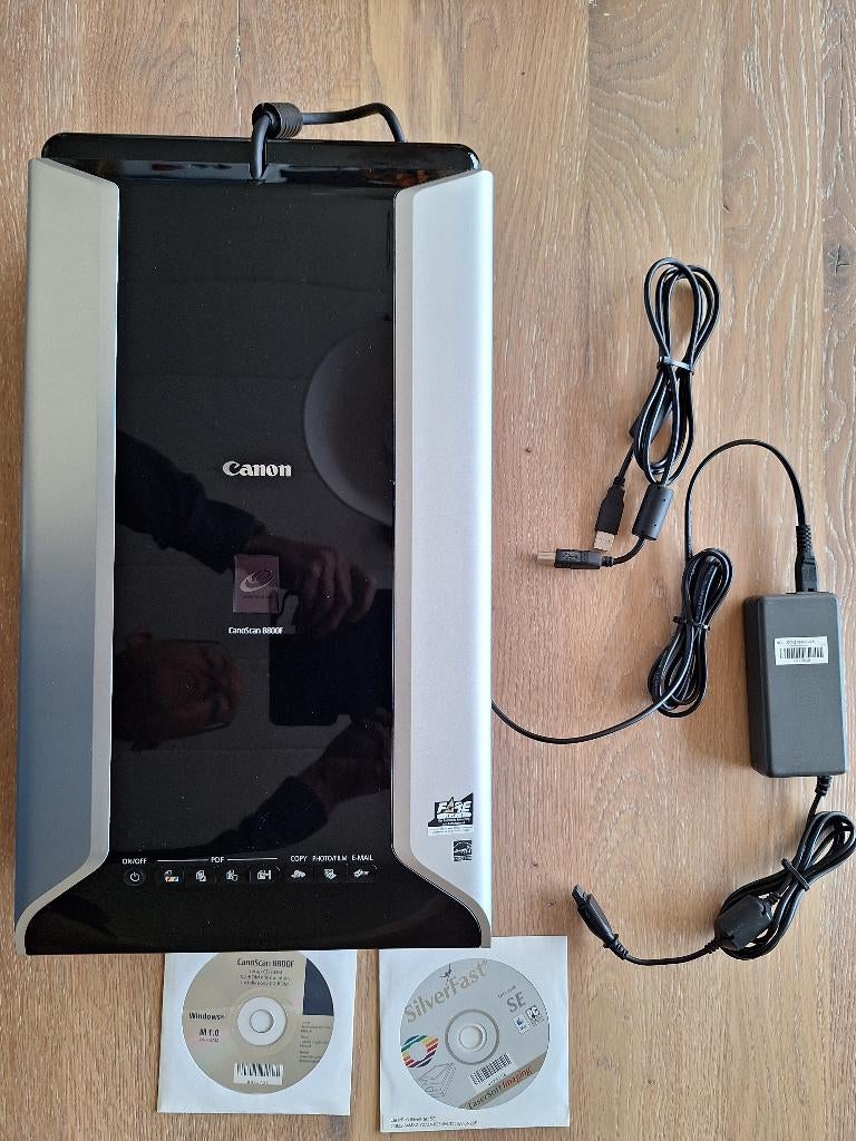 Canon Flatbed Scanner CanoScan 8800F., Computers en Software, Scanners, Ophalen of Verzenden, Gebruikt, Flatbedscanner, Canon Canoscan