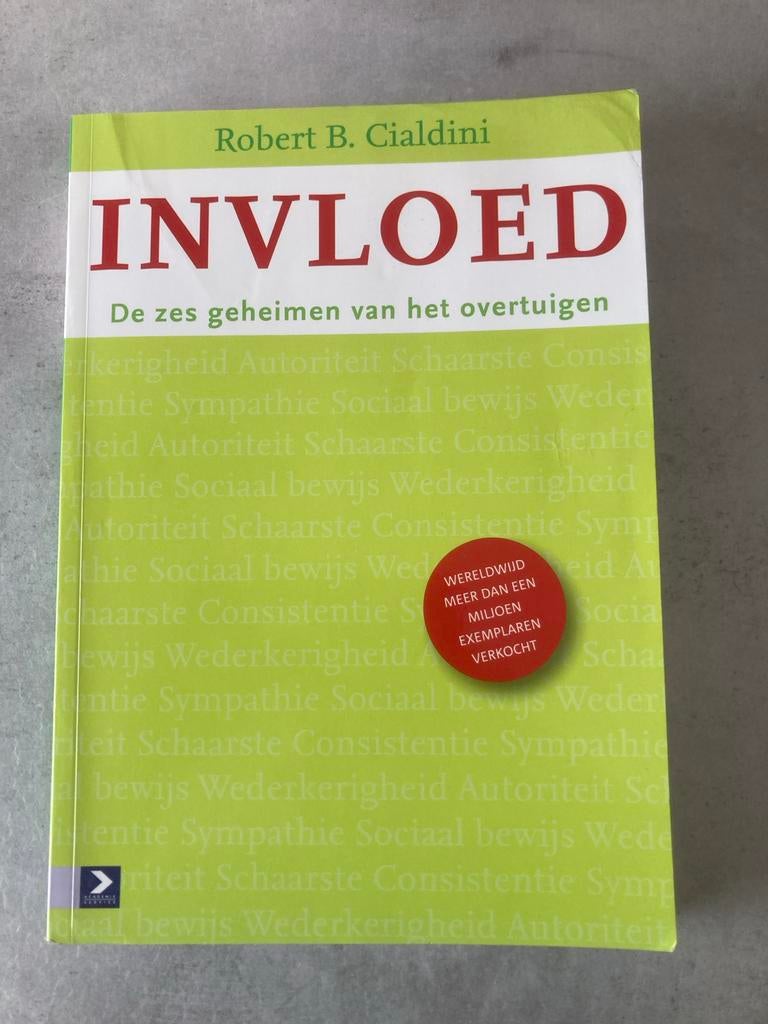 Invloed: De zes geheimen van het overtuigen, Boeken, Ophalen of Verzenden, Gelezen, Overige onderwerpen