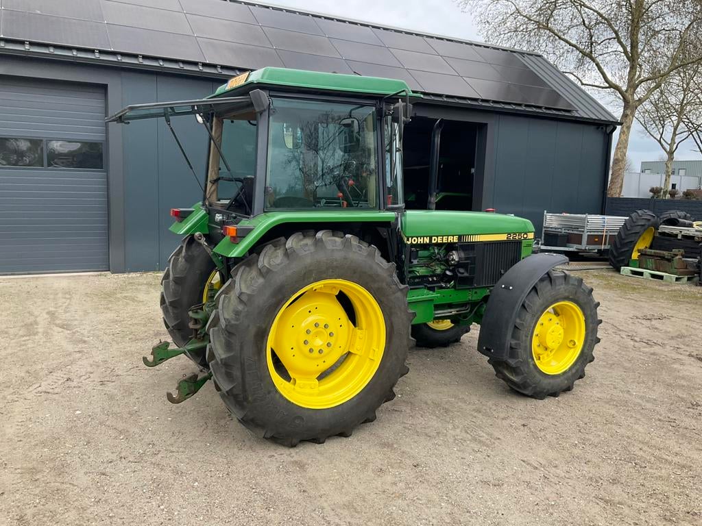 John Deere 2250 4x4, Zakelijke goederen, Agrarisch | Tractoren, Ophalen, Gebruikt, Tot 80 Pk, John Deere