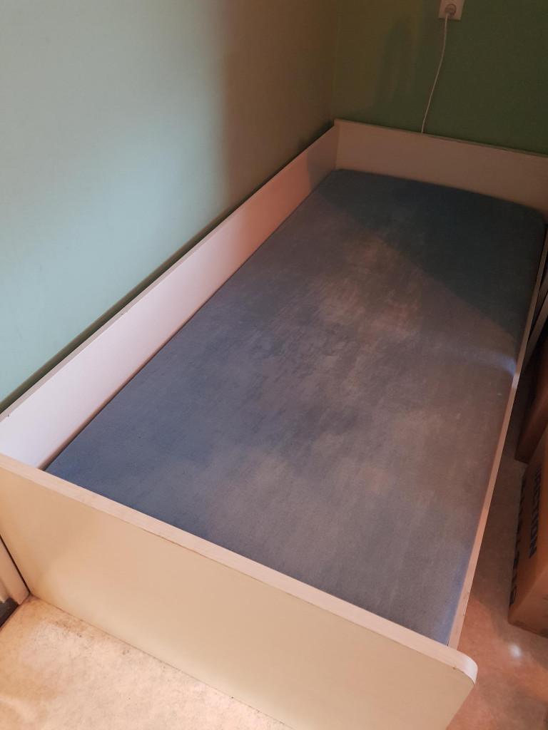 retro houten kinderbed bed 90 x 190 lattenbodem matras wit, Kinderen en Baby's, Kinderkamer | Bedden, Ophalen, 85 tot 100 cm, Gebruikt