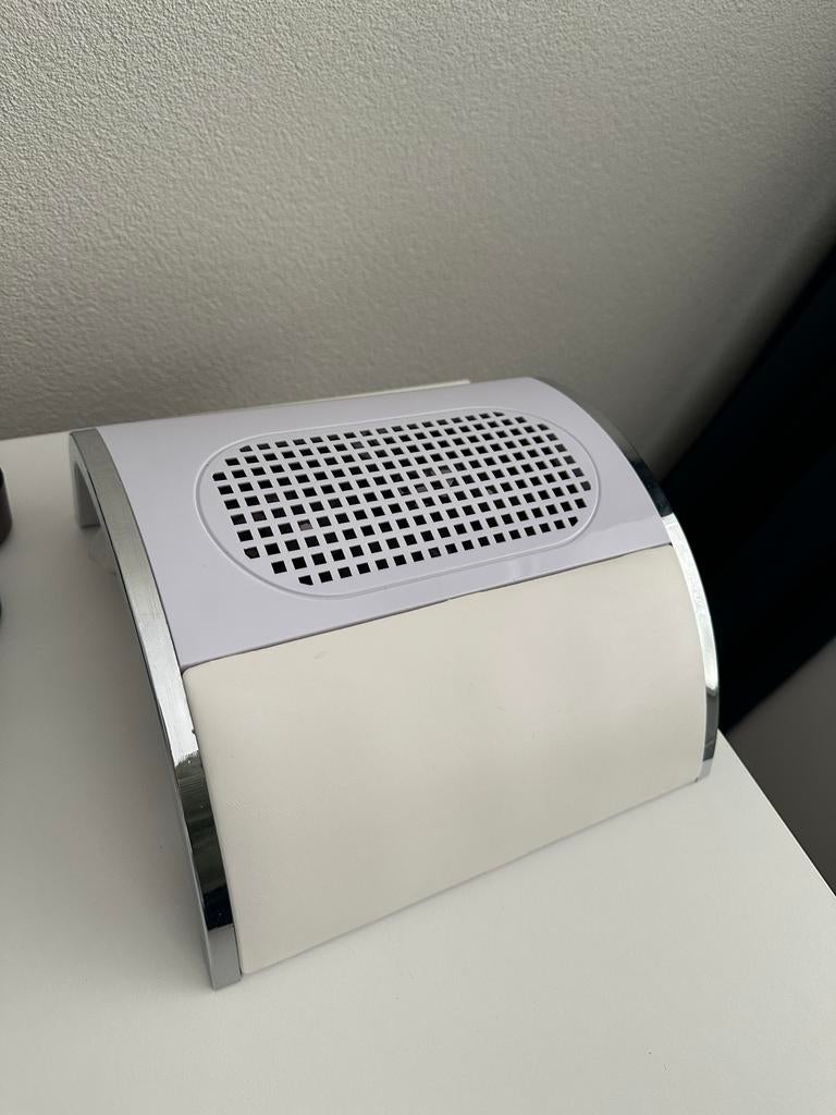 Nagelstofafzuiger - Voor een schone werkplek, Ophalen of Verzenden, Gebruikt, Overige typen