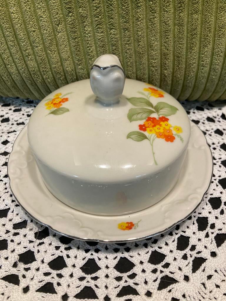 Gall&Zick Botervloot met deksel, botervloot, porselein, keramiek, kleurrijk, handbeschilderd, boterbel, handgemaakt van keramiek, voor een normale 250 g boter, vaatwasmachinebestendig, bloemen blauw