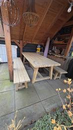 Tuintafel met 2 banken Karwei Lugo, Tuin en Terras, Tuinsets en Loungesets, Ophalen, Gebruikt, Hardhout, 8 zitplaatsen