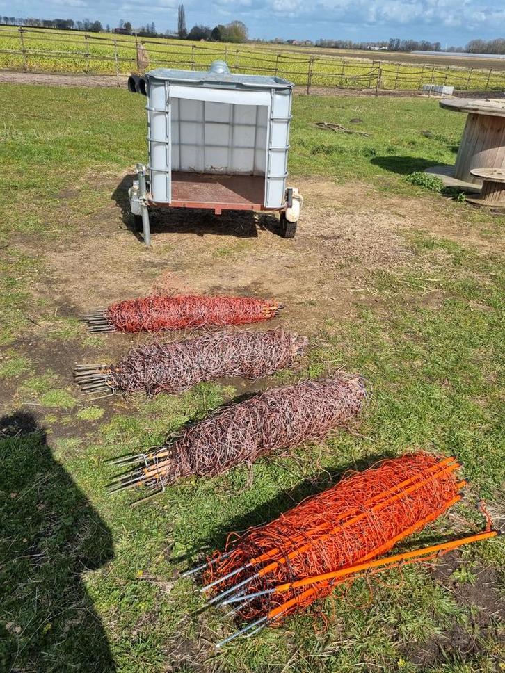 Geiten/schapen hek en verplaatsbaar (aanhanger) hok, Dieren en Toebehoren, Schapen, Geiten en Varkens, Geit, Meerdere dieren