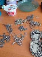 1 kilo zilver ketting hangers horloges fotolijsjes, Ophalen of Verzenden