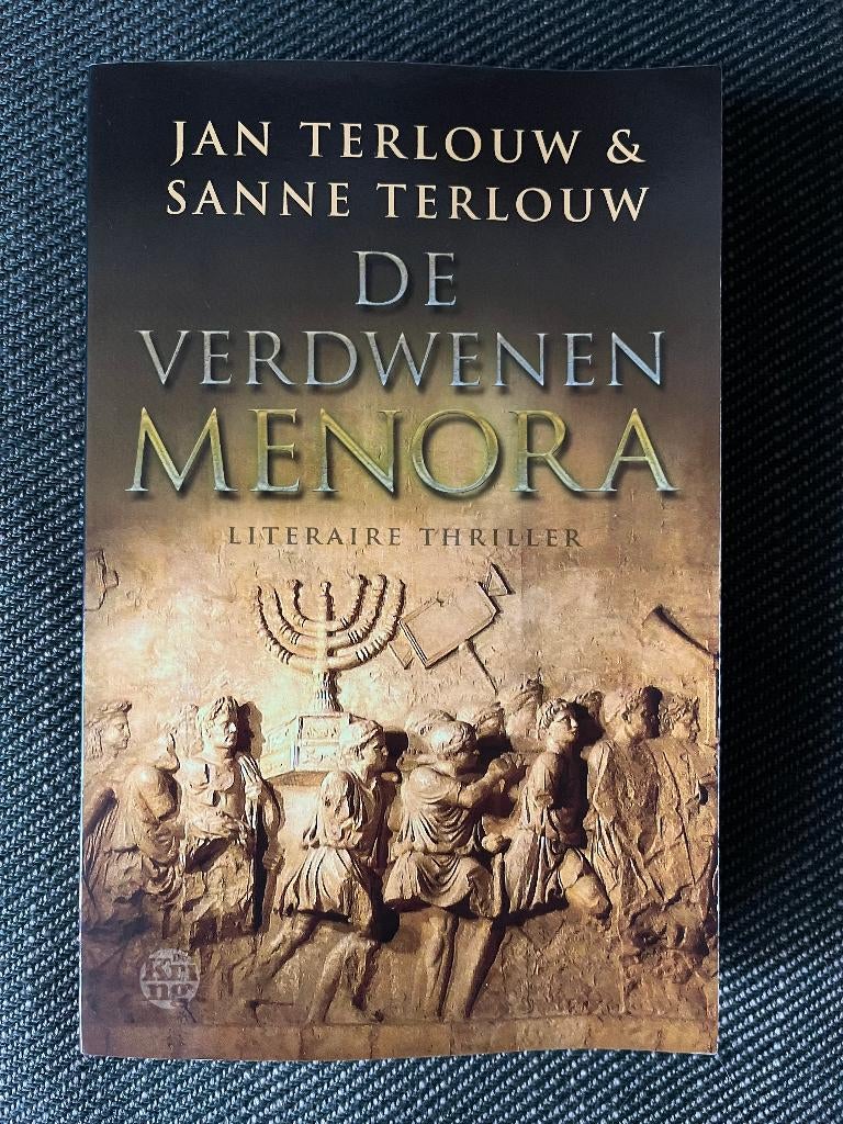 Jan Terlouw & Sanne Terlouw - De verdwenen menora., Ophalen of Verzenden, Zo goed als nieuw, Jan Terlouw & Sanne Terlouw