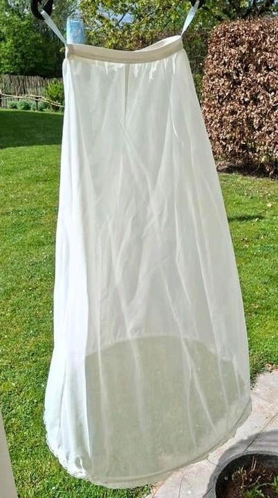 Witte onderjurk met hoepel - Maat S, Ophalen, Zo goed als nieuw