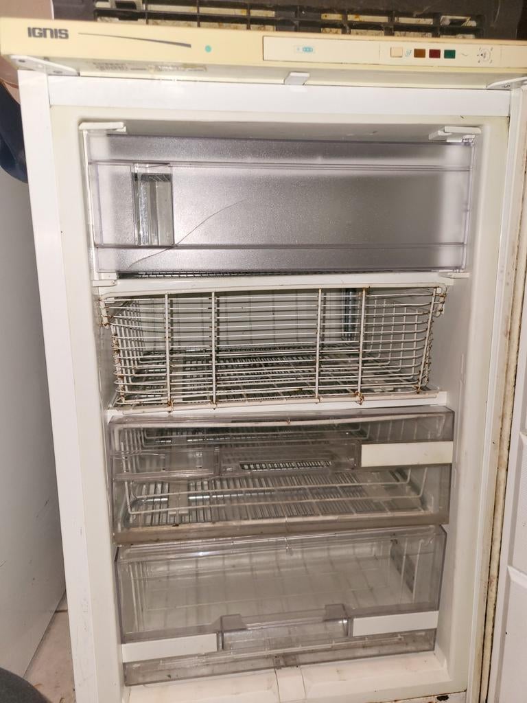 Goed werkend  vriezer, Witgoed en Apparatuur, Vriezers en Diepvrieskisten, Ophalen of Verzenden, Gebruikt, Minder dan 60 cm