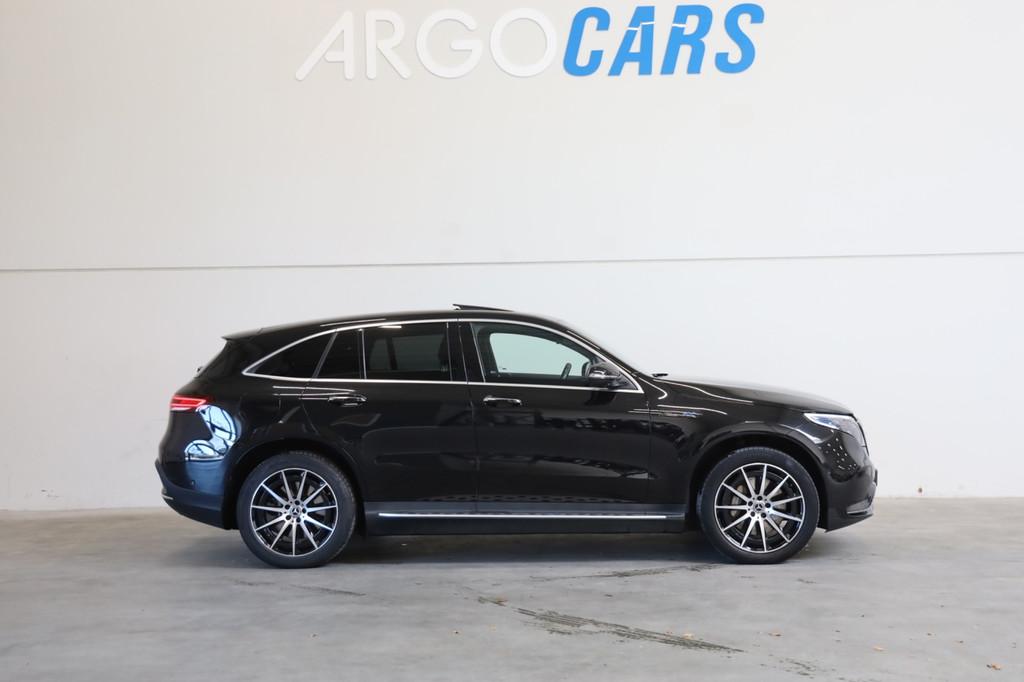 Mercedes-Benz EQC 400 4MATIC AMG 80 kWh NAP HEAD-UP 360 Came, Auto's, Zwart, 2395 kg, 80 kWh, 1333 min